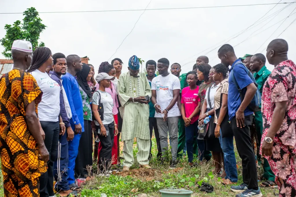 Learning on the living hub